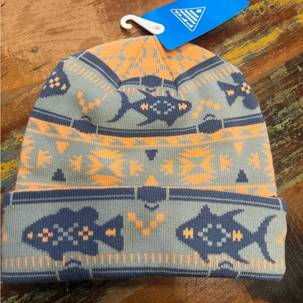 NWT Columbia Waterways PFG Beanie